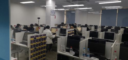 嚴慎細實守考場——記核技術利用輻射安全與防護考核上?？键c的新冠疫情防控工作